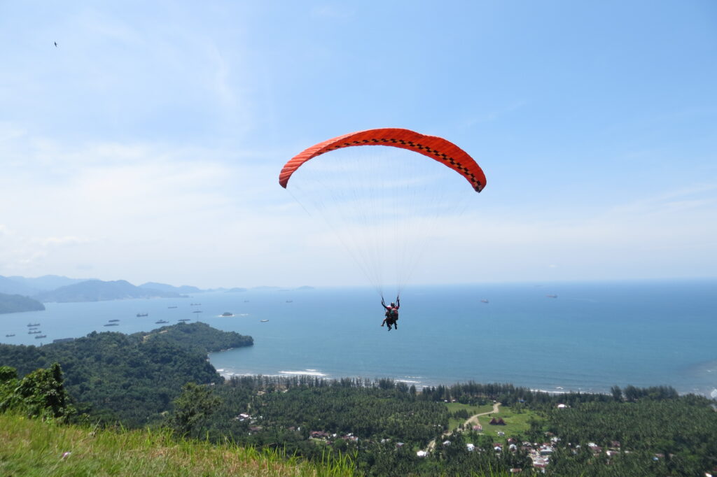 paragliding with air manis hillside retreat padang west sumatra