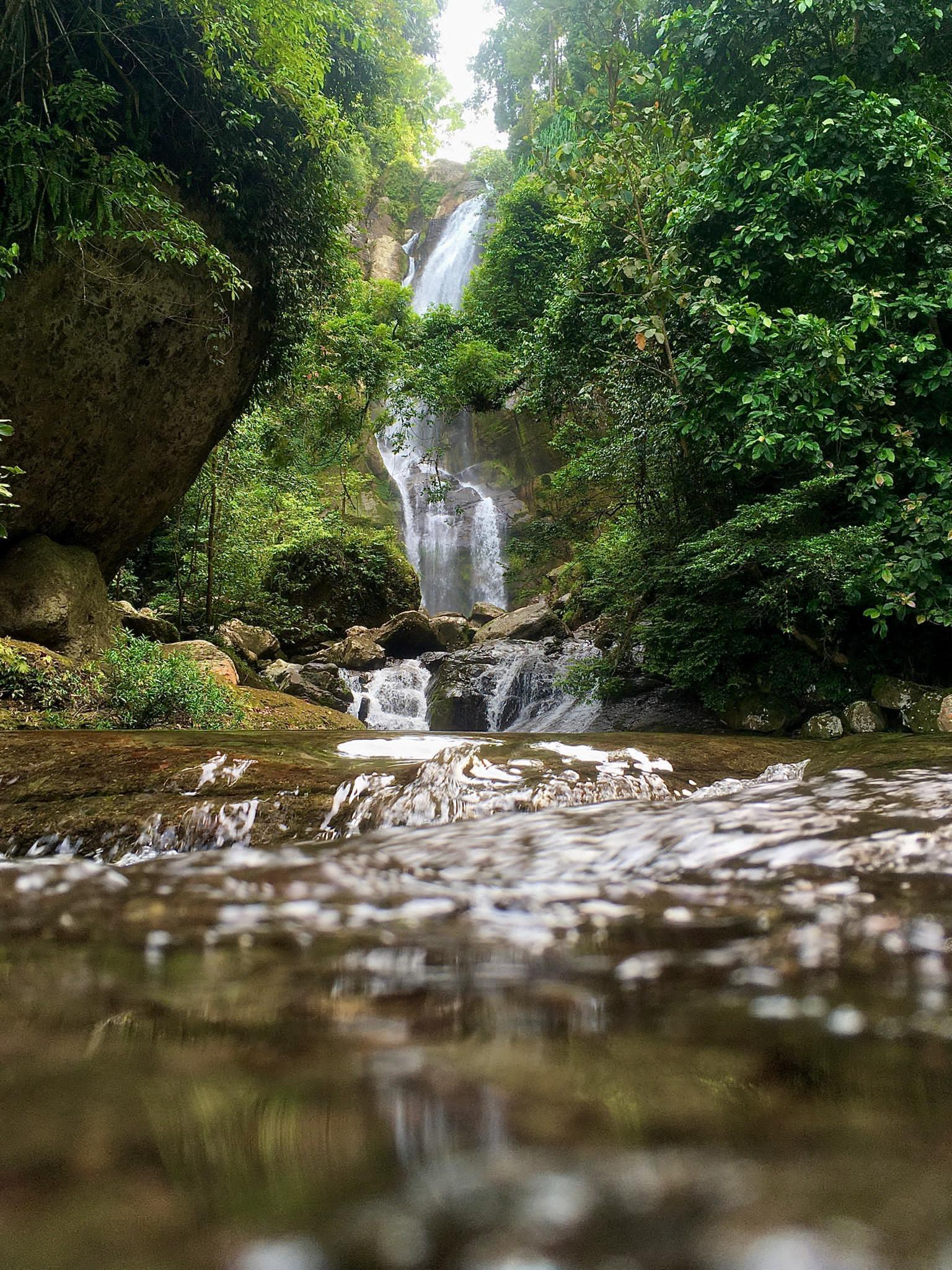 day trip to waterfalls near padang with air manis hillside retreat padang west sumatra