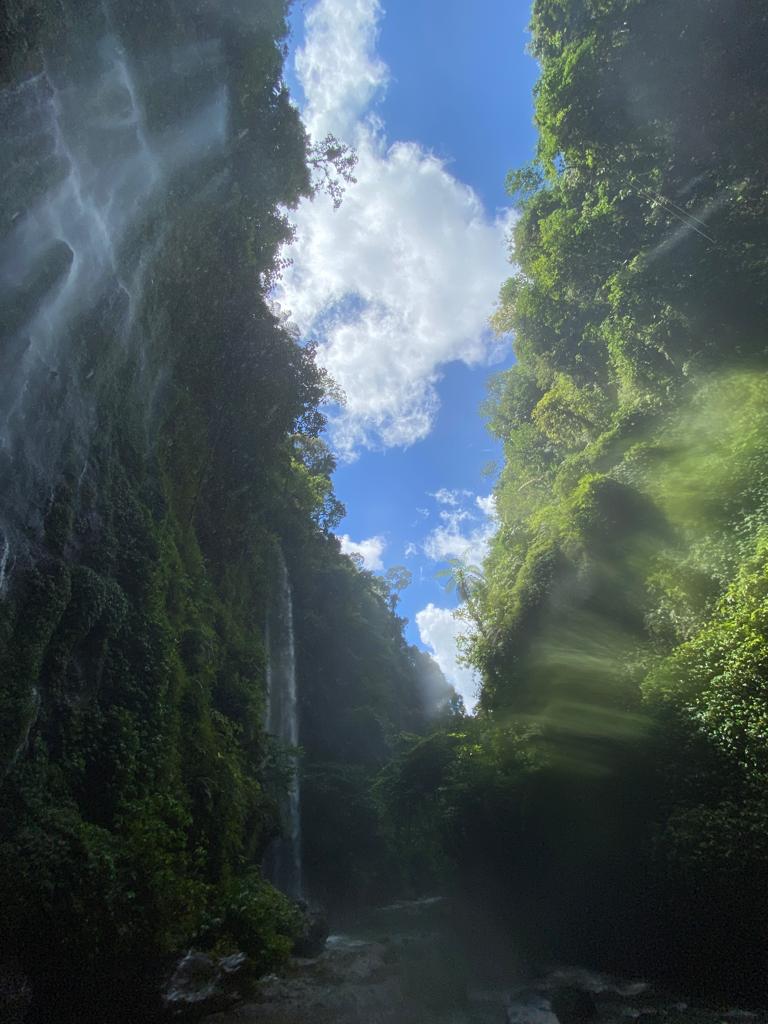 day trip to waterfalls near padang with air manis hillside retreat padang west sumatra