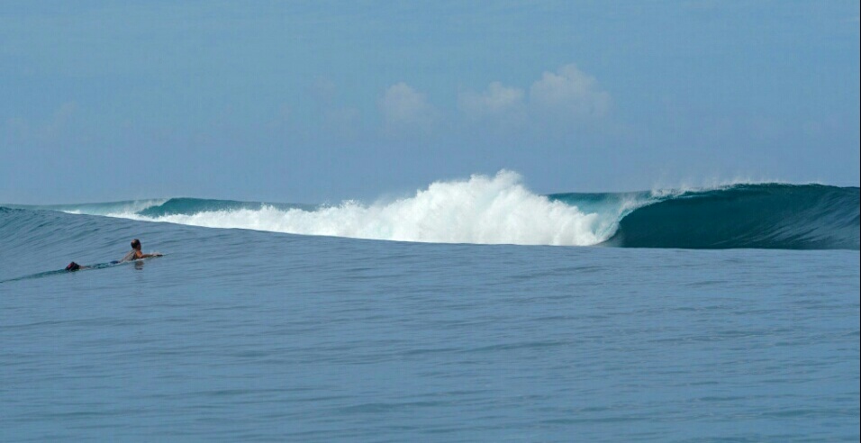 surf in mentawai islands with air manis hillside retreat padang west sumatra